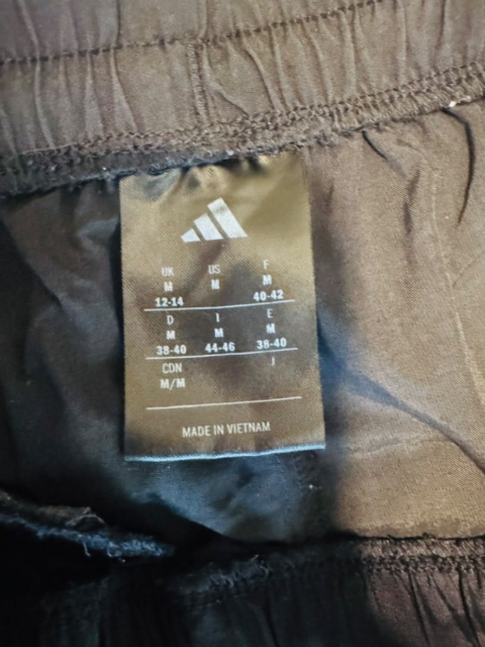 Adidas Women's Three Stripe Parachute Pants. M - Picture 6 of 9